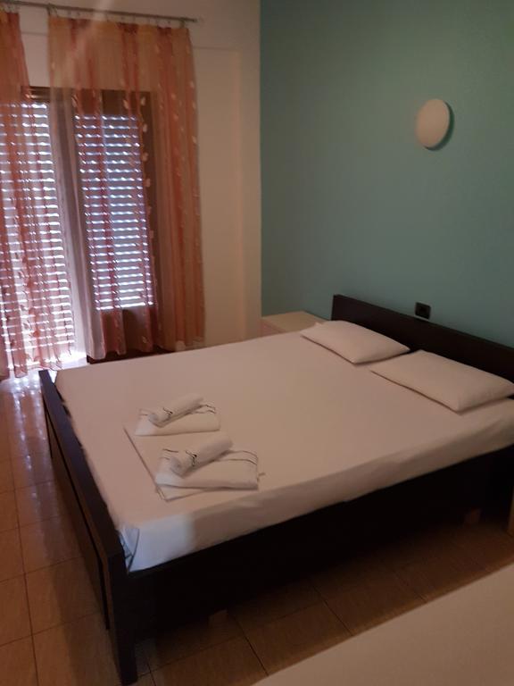 Vila Melpo Apartments Ilias Ngoại thất bức ảnh